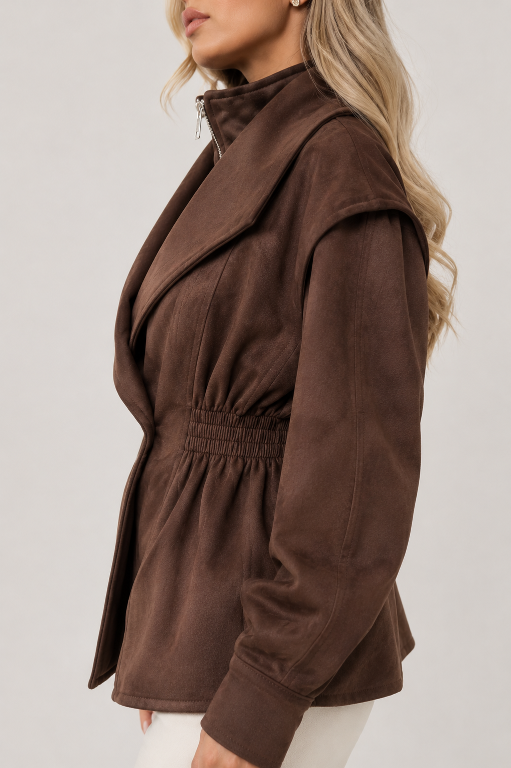 Veste courte en daim Cami