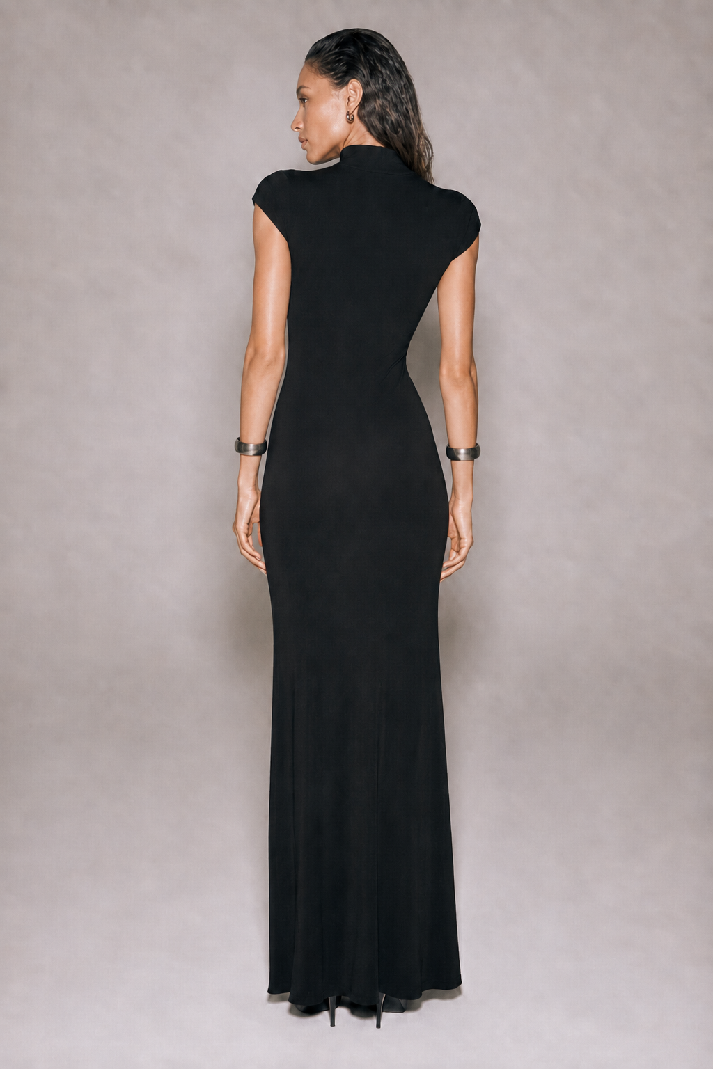 Robe Raya