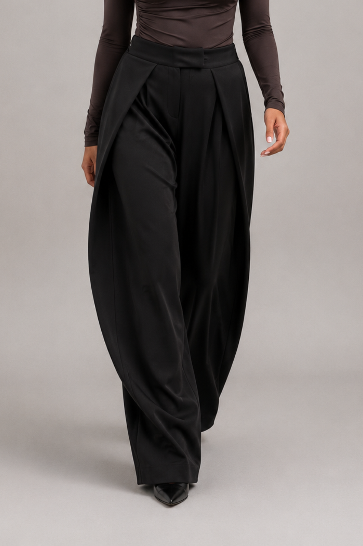 Pantalon Nora à jambes larges